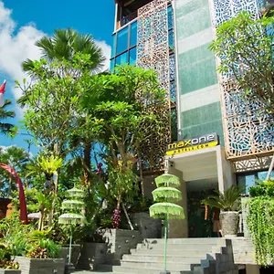 Hotel Maxonehotels At - Chse Certified