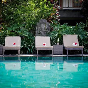 Sri Ratih Hotell